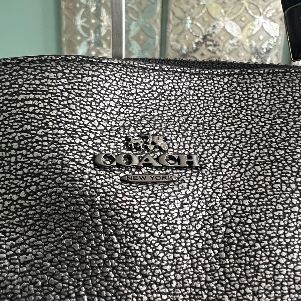 Coach Kelsey Metallic Tote/Crossbody Bag - Picture 3 of 12